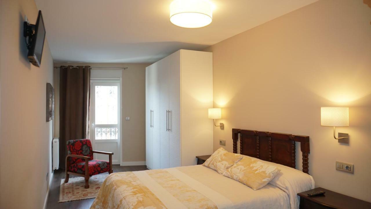 לוגו Apartamento Via Romana XIX מראה חיצוני תמונה